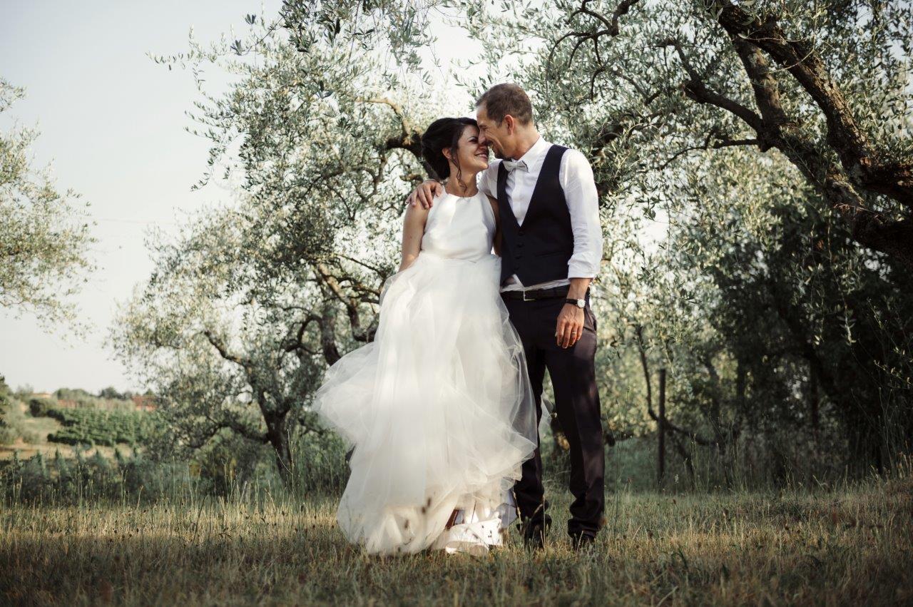 #nextdoorbride by mitia wedding photographer in italy