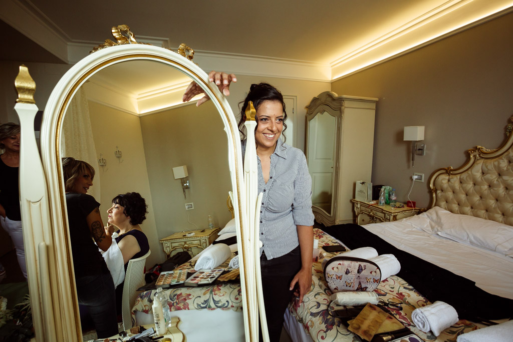 #nextdoorbride by mitia wedding photographer in italy