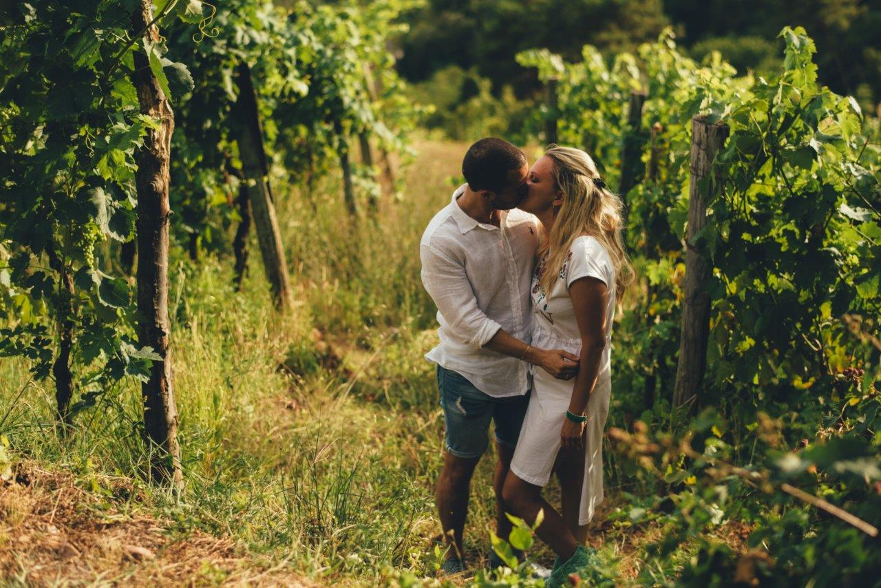 #nextdoorbride by mitia wedding photographer in italy